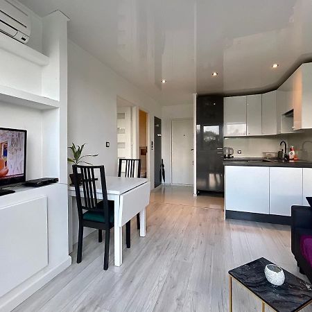 Sasi - Cozy Apartment For 6 People In Centre Warsaw Exterior photo