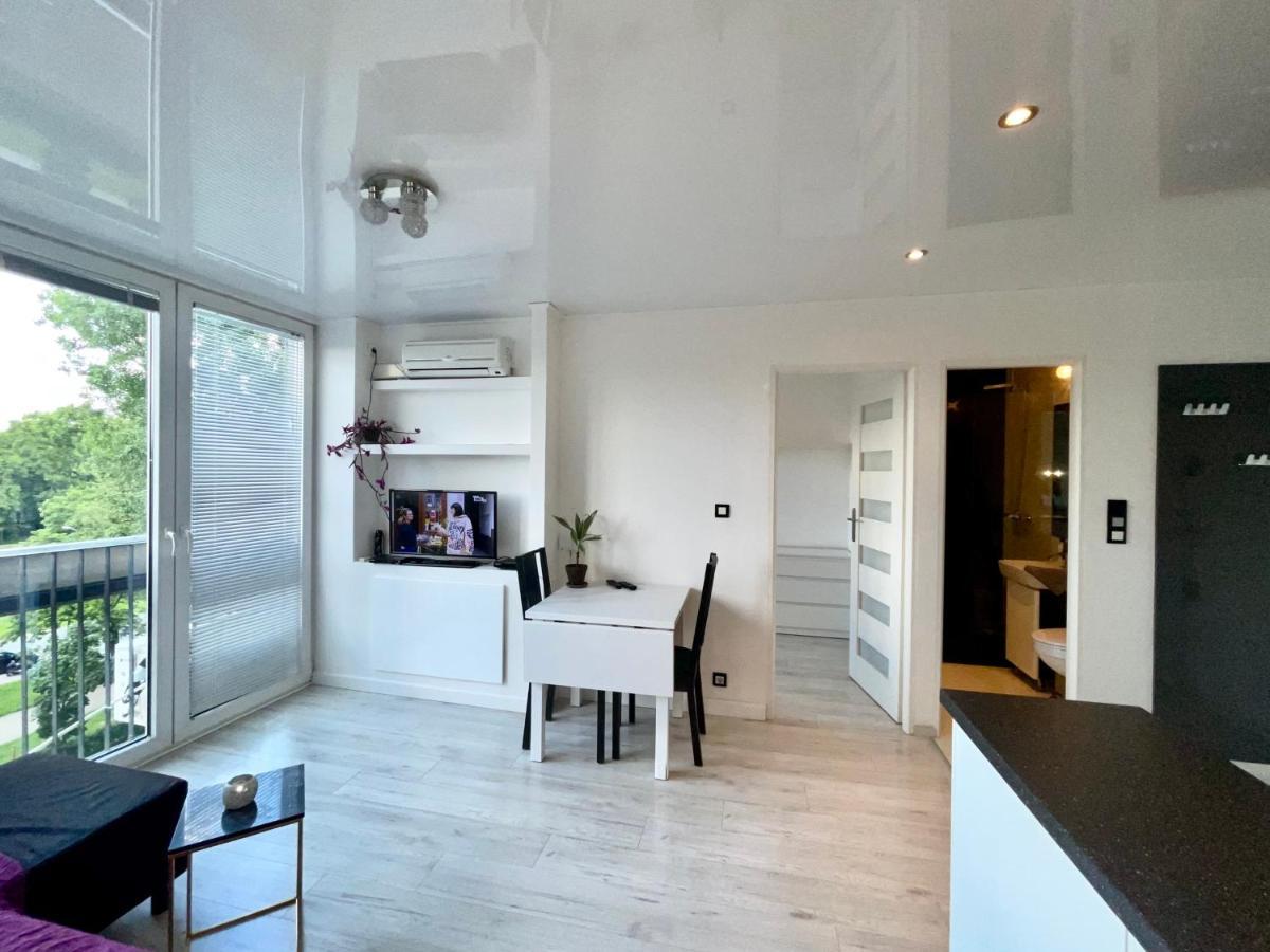 Sasi - Cozy Apartment For 6 People In Centre Warsaw Exterior photo